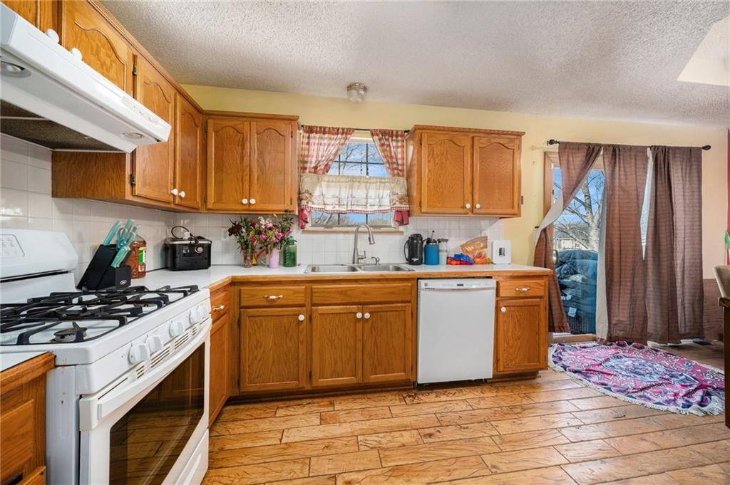 110 Rock Creek Drive — photo 7