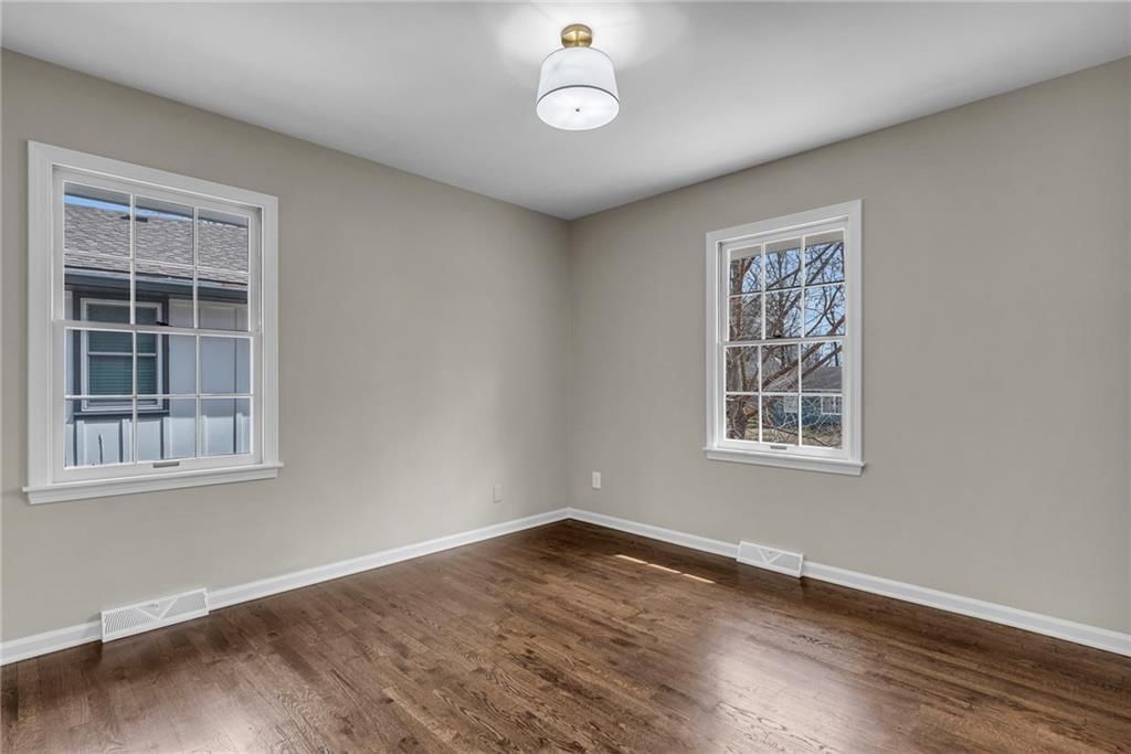 9314 Lowell Avenue — photo 27