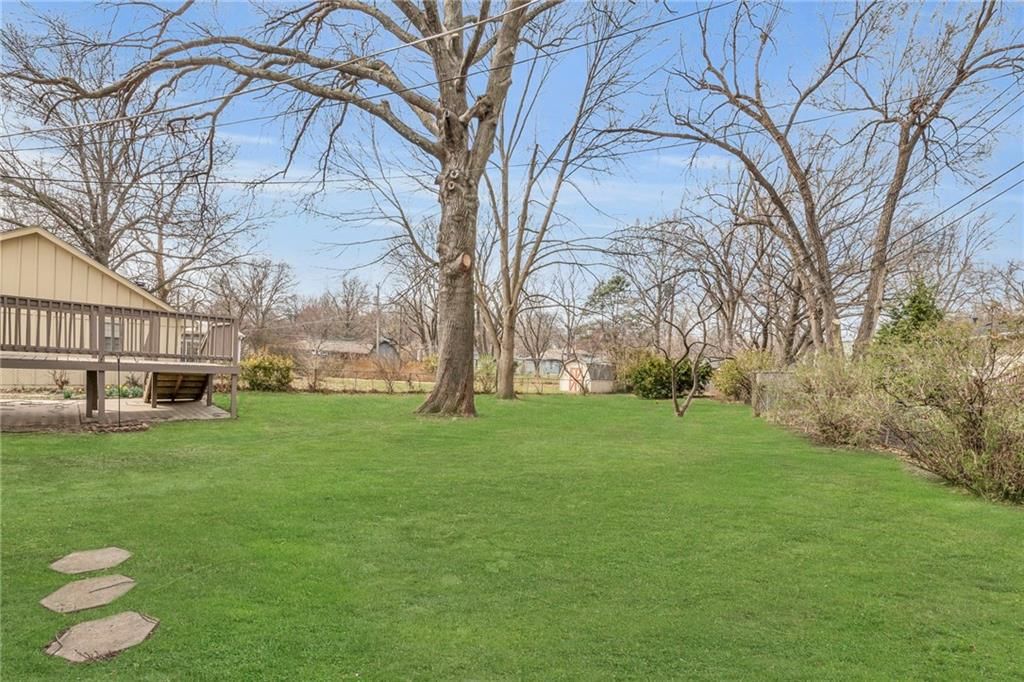 9314 Lowell Avenue — photo 35