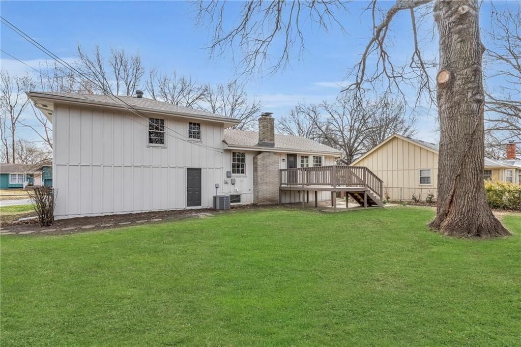 9314 Lowell Avenue — photo 36