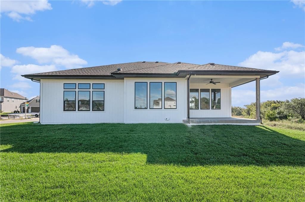18400 Monrovia Street — photo 27