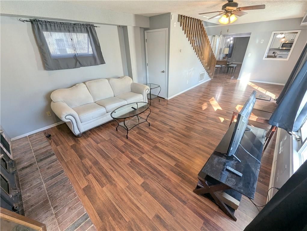736 S Wilson Street — photo 19