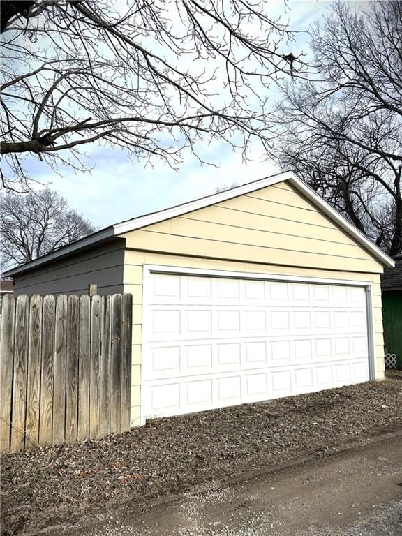736 S Wilson Street — photo 46