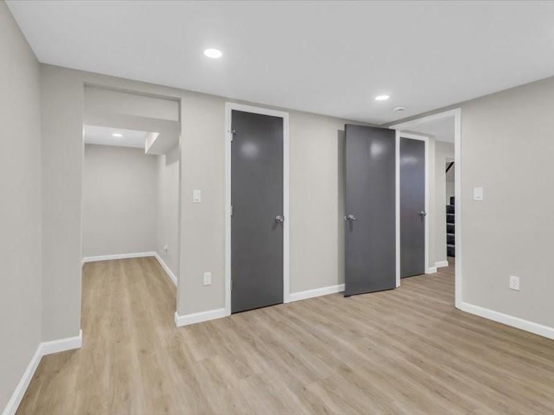 2844 Mersington Avenue — photo 17