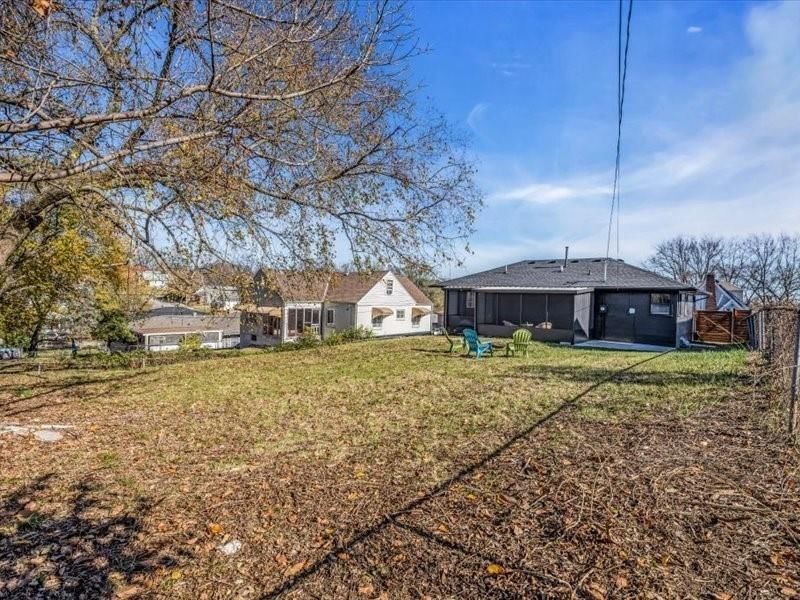 2844 Mersington Avenue — photo 21