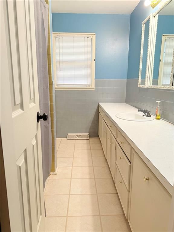 10 W Vine Street — photo 12
