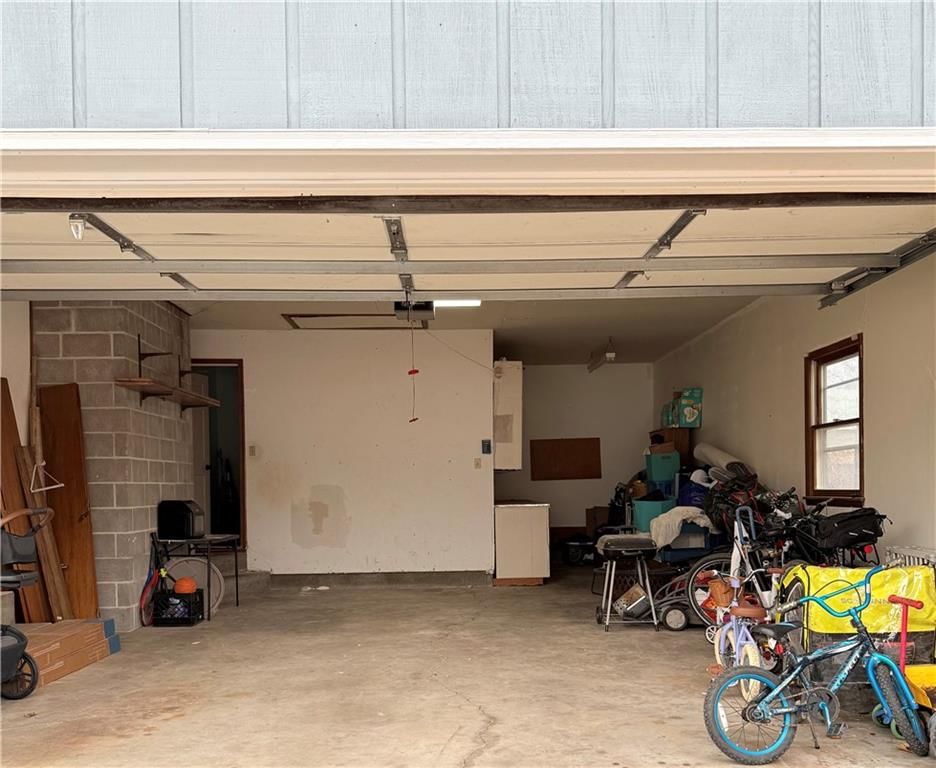 10 W Vine Street — photo 20