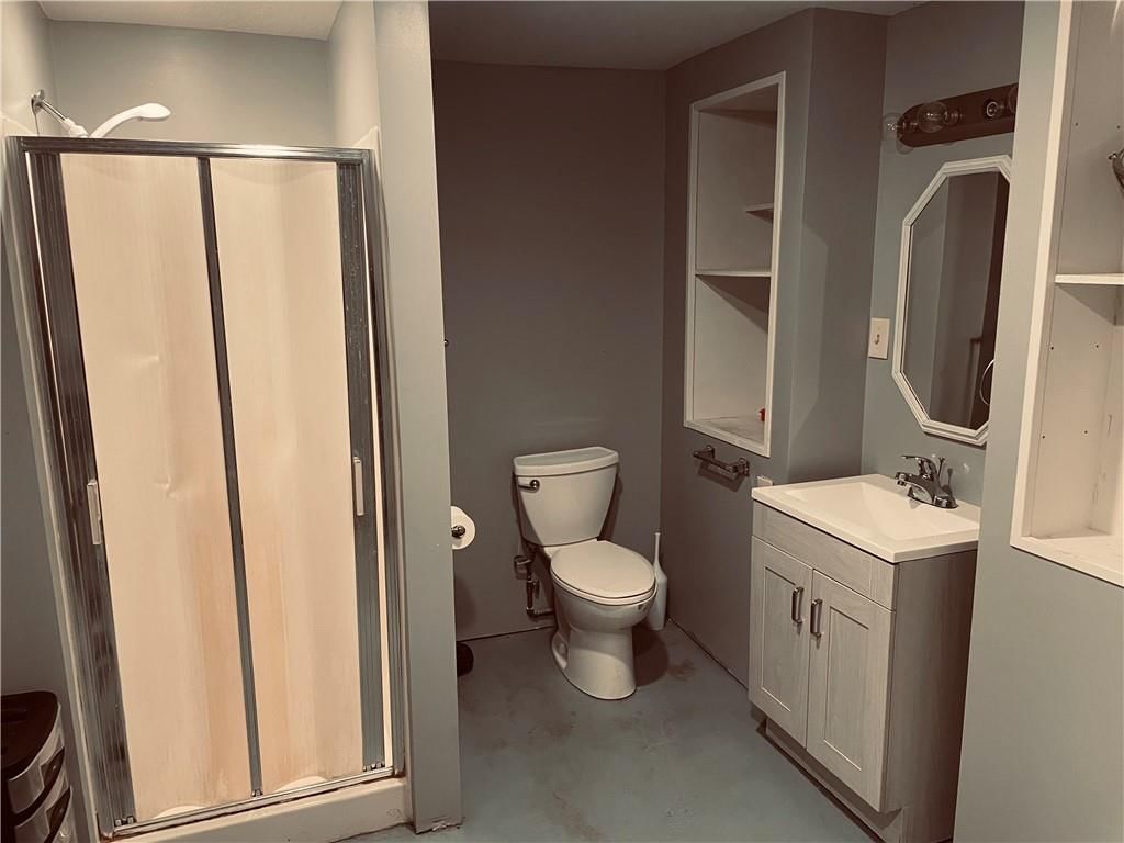 108 E Lois Street — photo 32