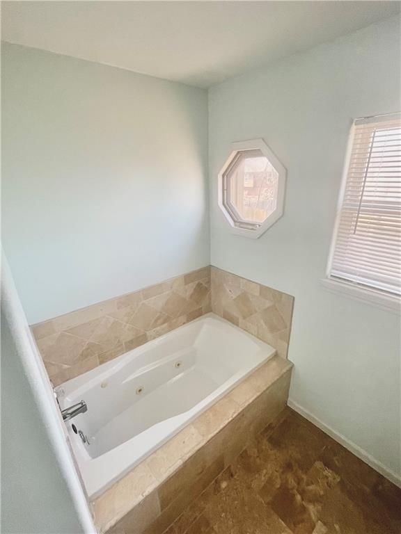 21807 Lincoln Street — photo 16