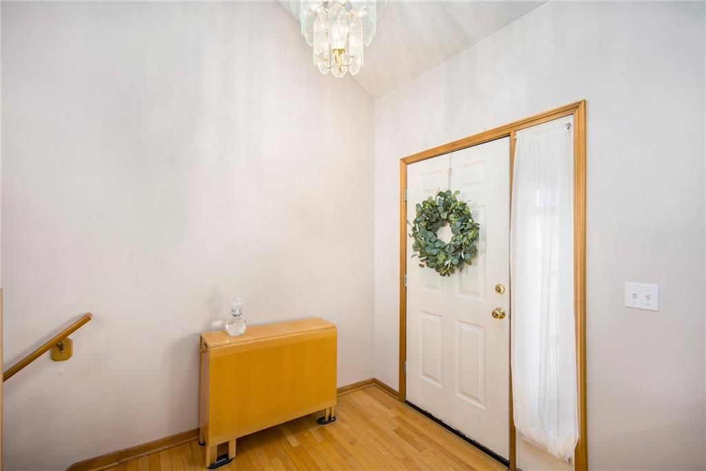 1033 E Cottage Creek Drive — photo 3