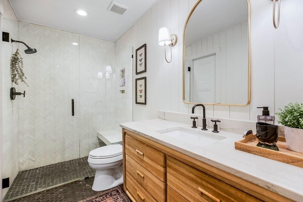 912 Wildbriar Drive — photo 35