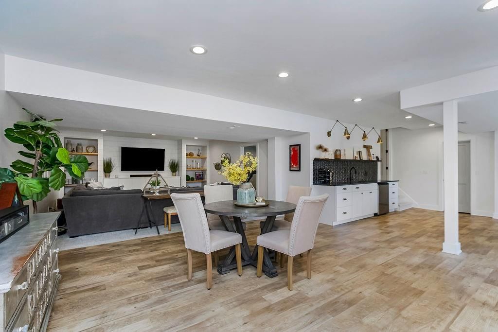 912 Wildbriar Drive — photo 38