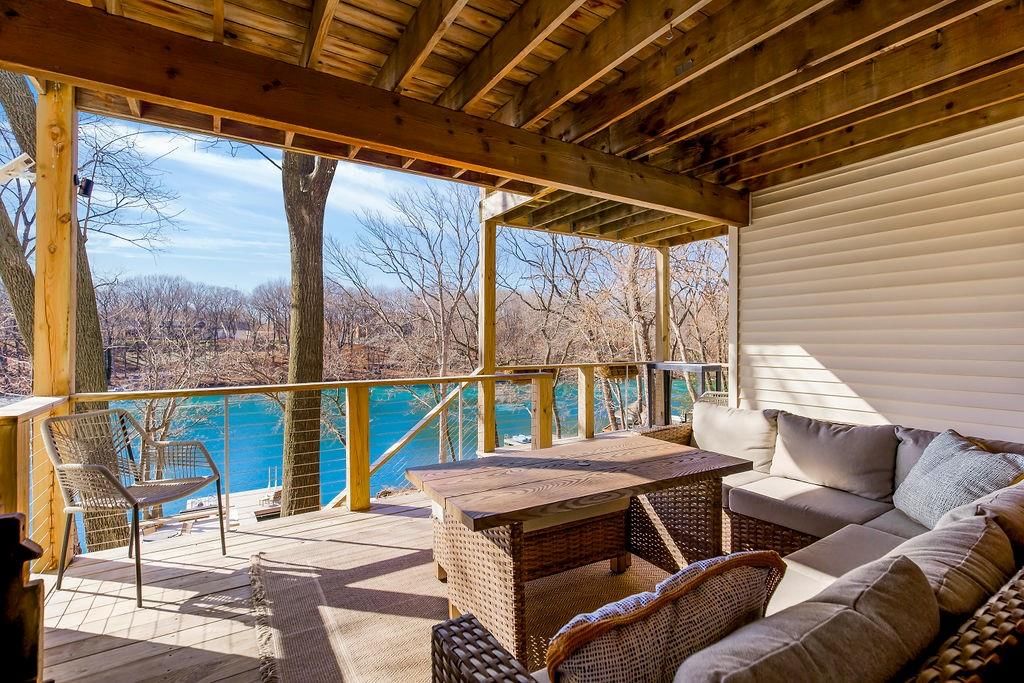 912 Wildbriar Drive — photo 47