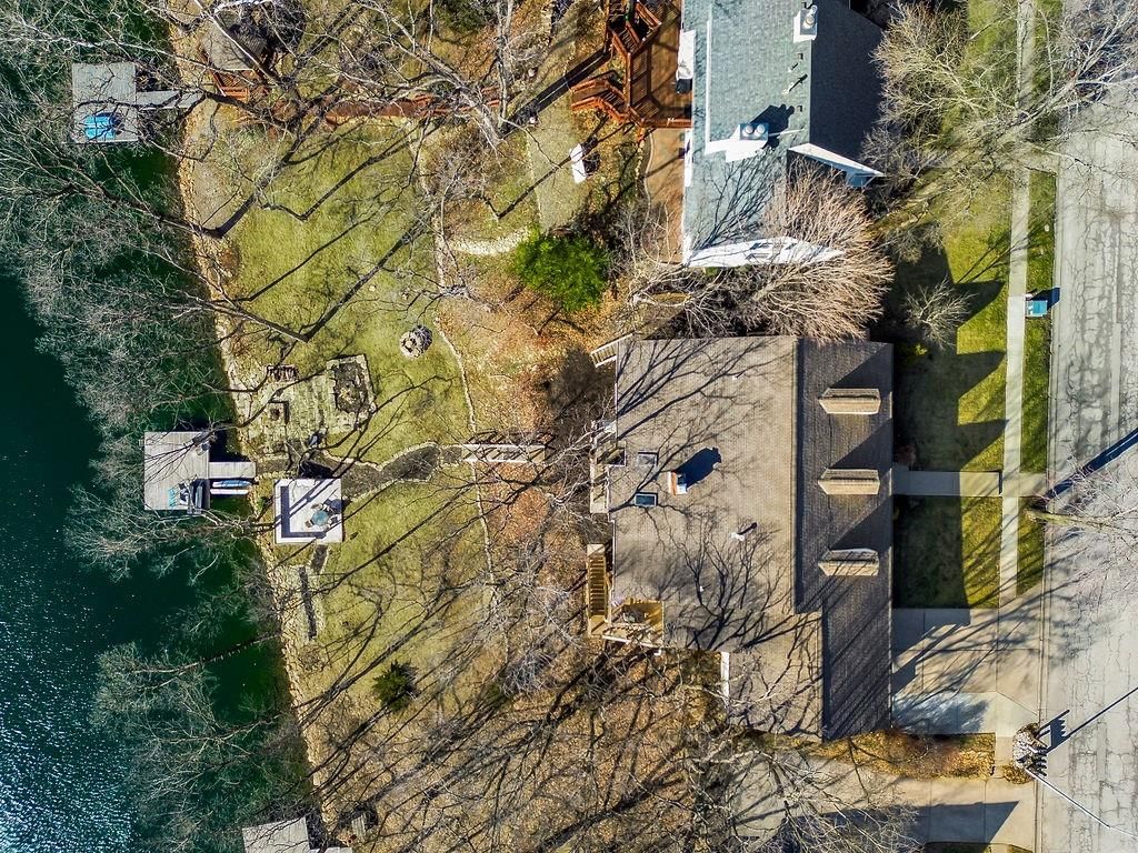 912 Wildbriar Drive — photo 59