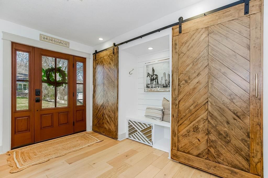 912 Wildbriar Drive — photo 7
