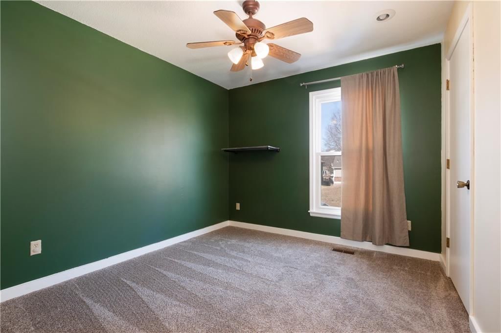 15621 W 126th Terrace — photo 22
