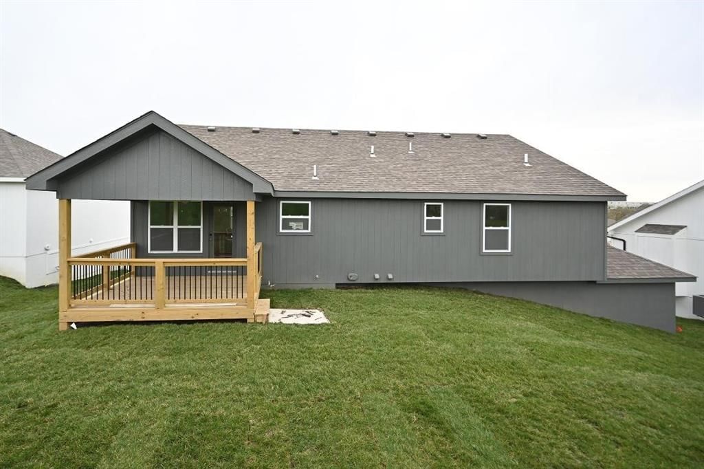 2409 Windmill Drive — photo 5