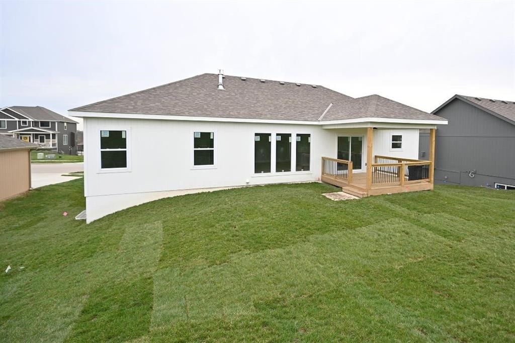 2413 Windmill Drive — photo 5
