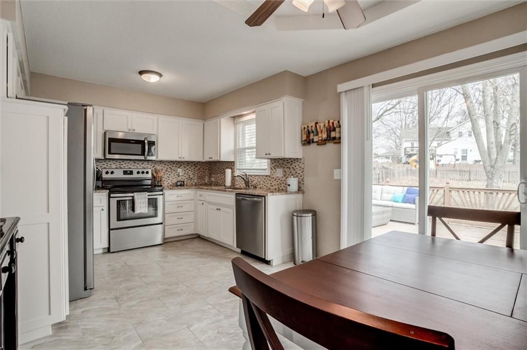 10453 N Cherry Drive — photo 8