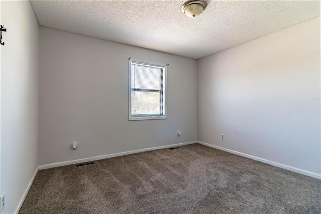 208 SE 51 Road — photo 21