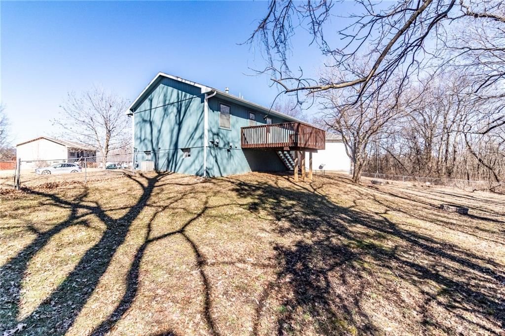 208 SE 51 Road — photo 5