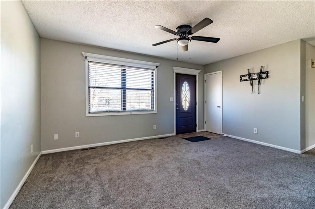 208 SE 51 Road — photo 9