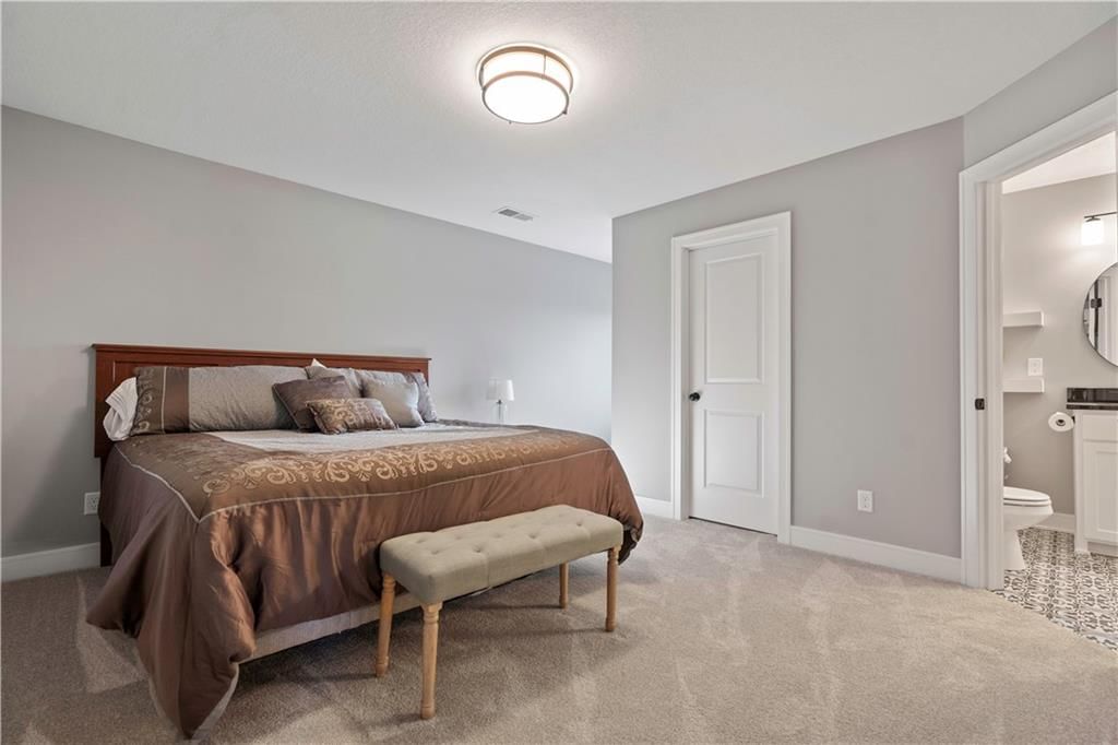 14 Omaha Circle — photo 51
