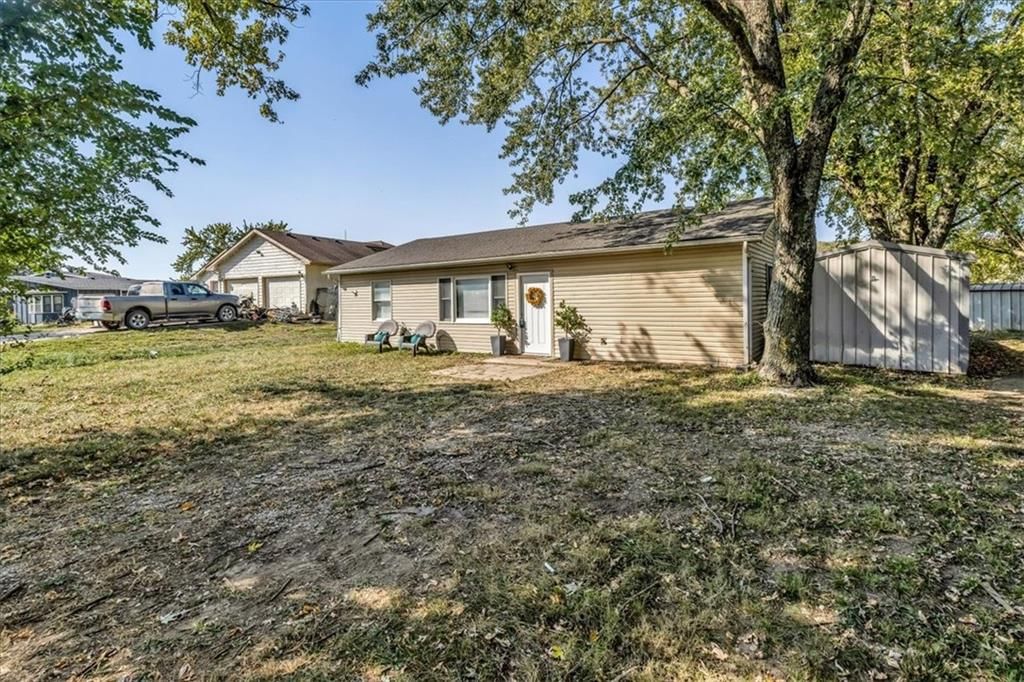 15051 Beach Front Drive — photo 2