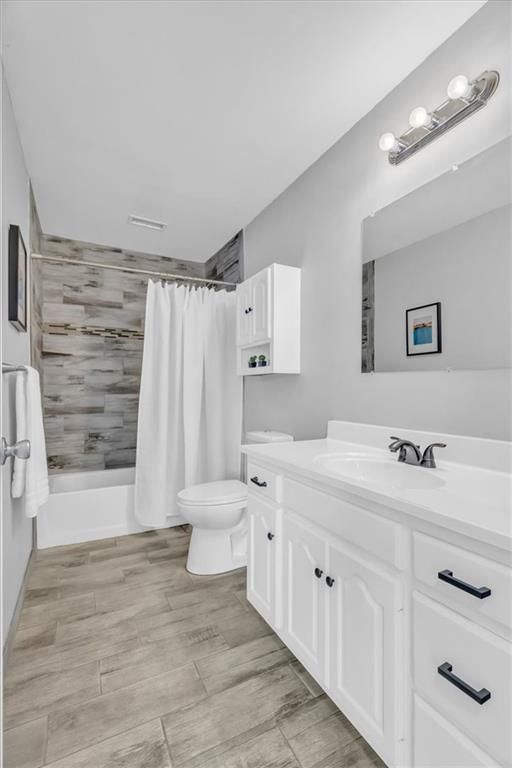 15051 Beach Front Drive — photo 12