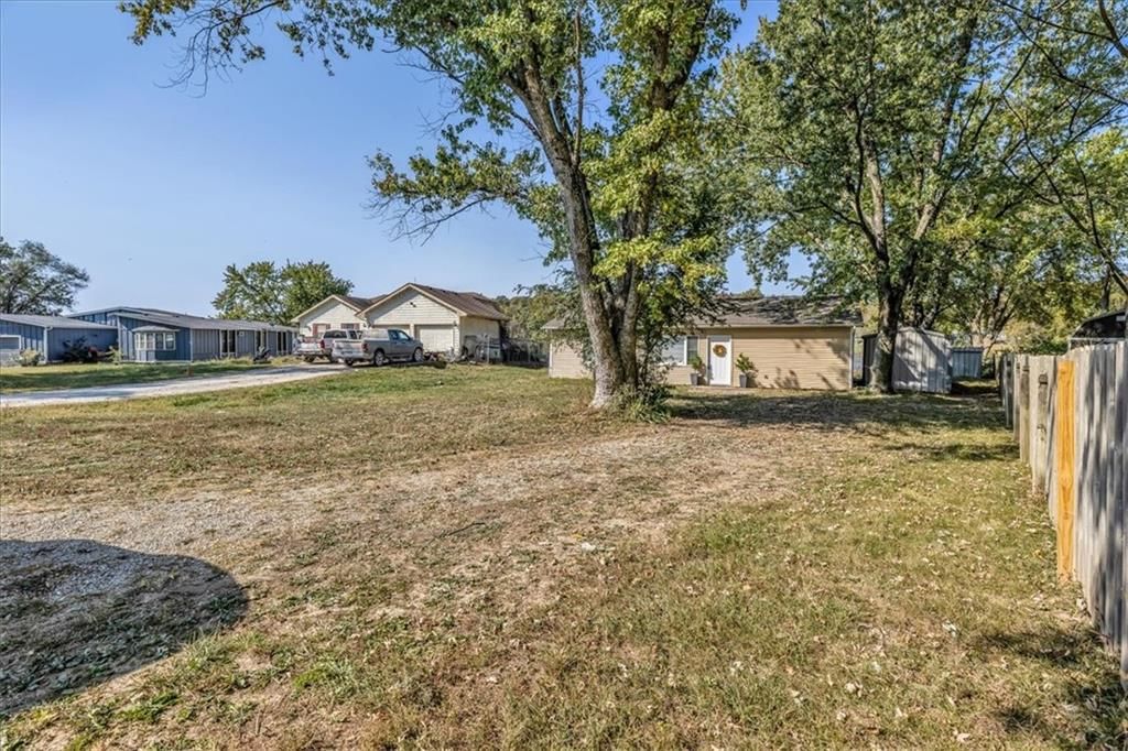 15051 Beach Front Drive — photo 3