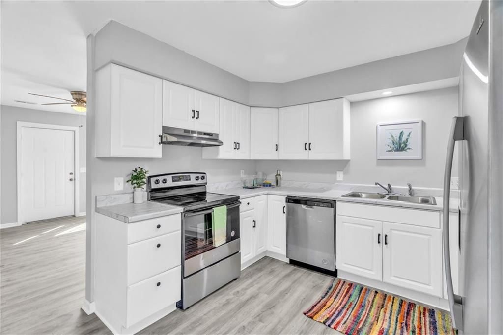 15051 Beach Front Drive — photo 23