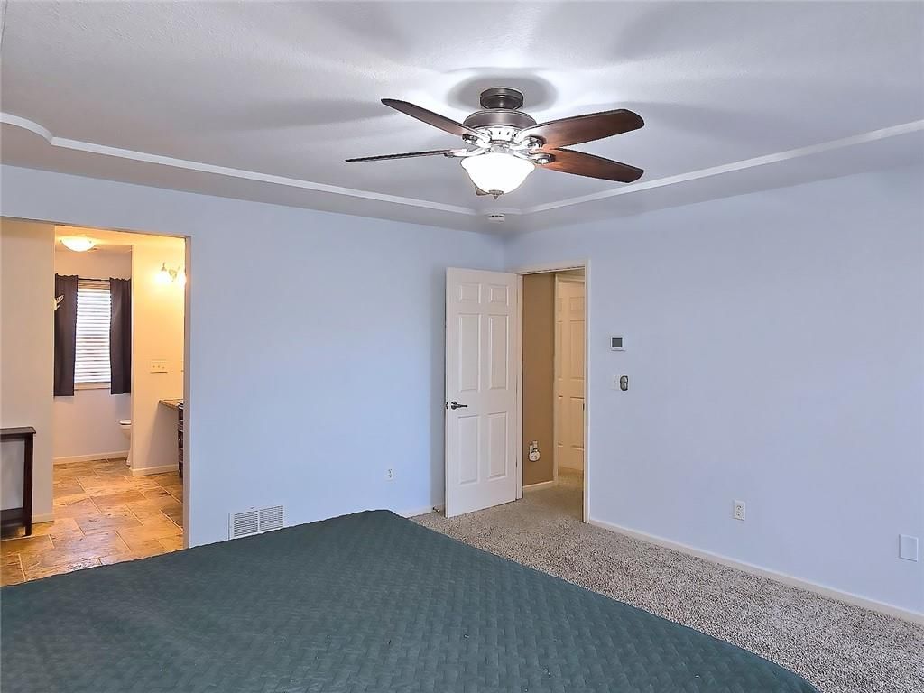 8512 N BEAMAN Avenue — photo 17