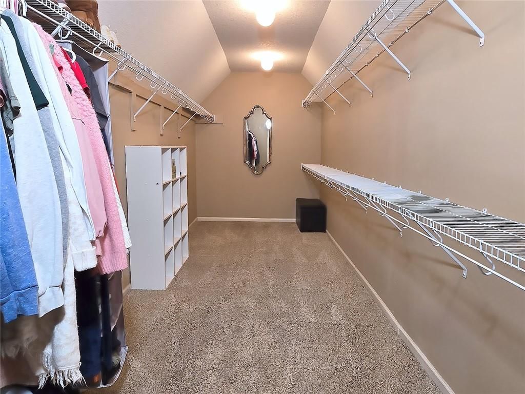8512 N BEAMAN Avenue — photo 18
