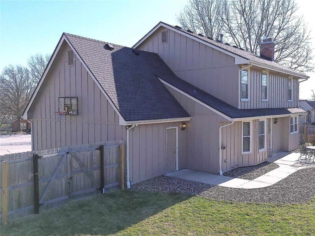 8512 N BEAMAN Avenue — photo 41