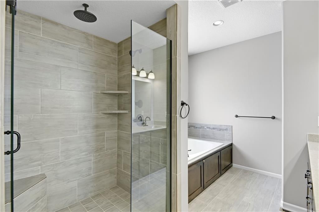 514 N Bynum Road — photo 18