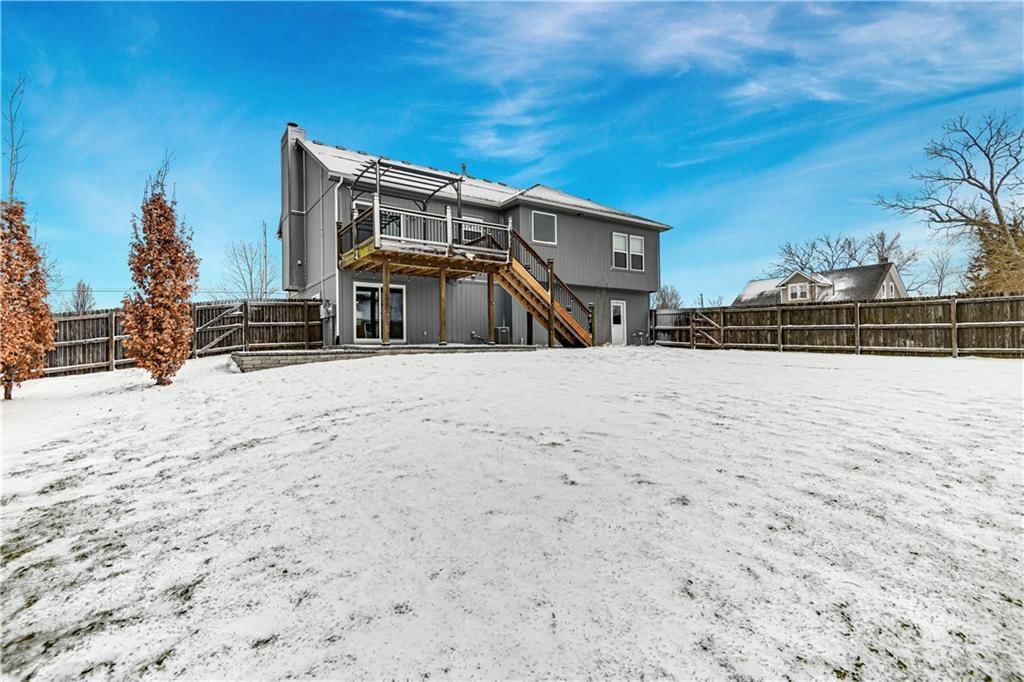 514 N Bynum Road — photo 32