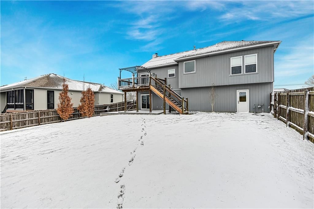 514 N Bynum Road — photo 34