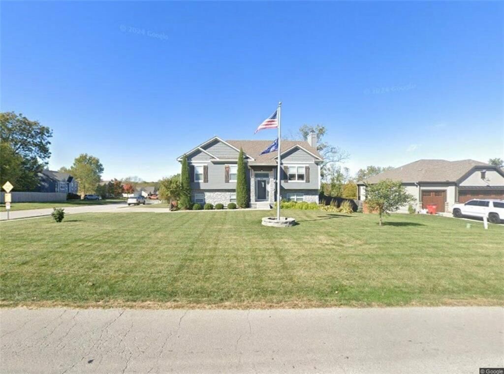 514 N Bynum Road — photo 37