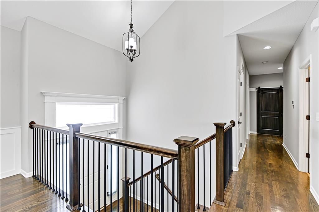 514 N Bynum Road — photo 6