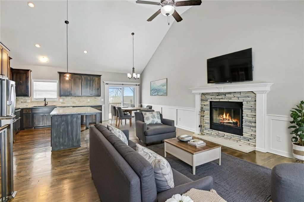 514 N Bynum Road — photo 8
