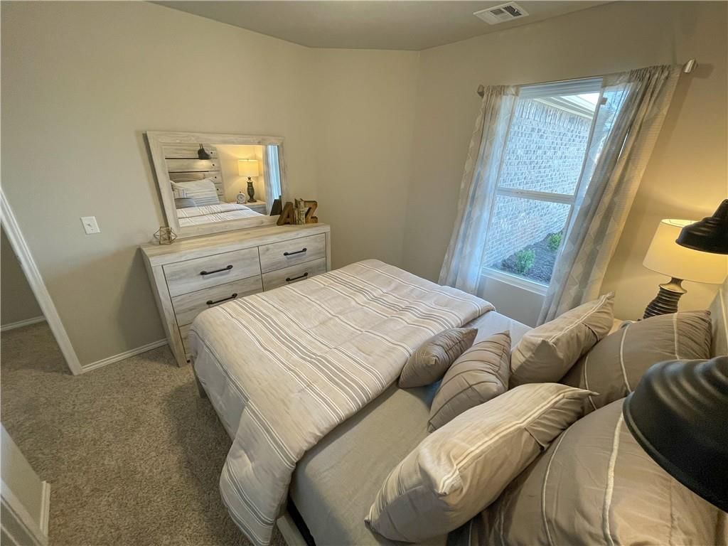 624 W Lanesfield Street — photo 22
