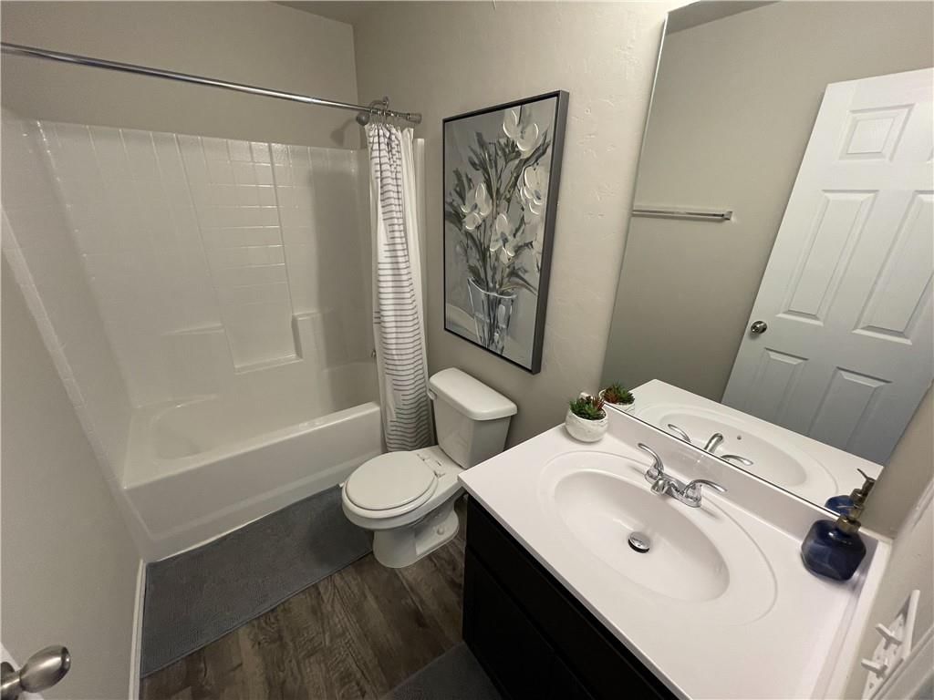 624 W Lanesfield Street — photo 23