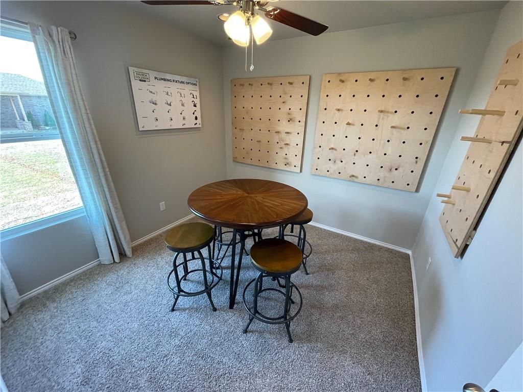 624 W Lanesfield Street — photo 25