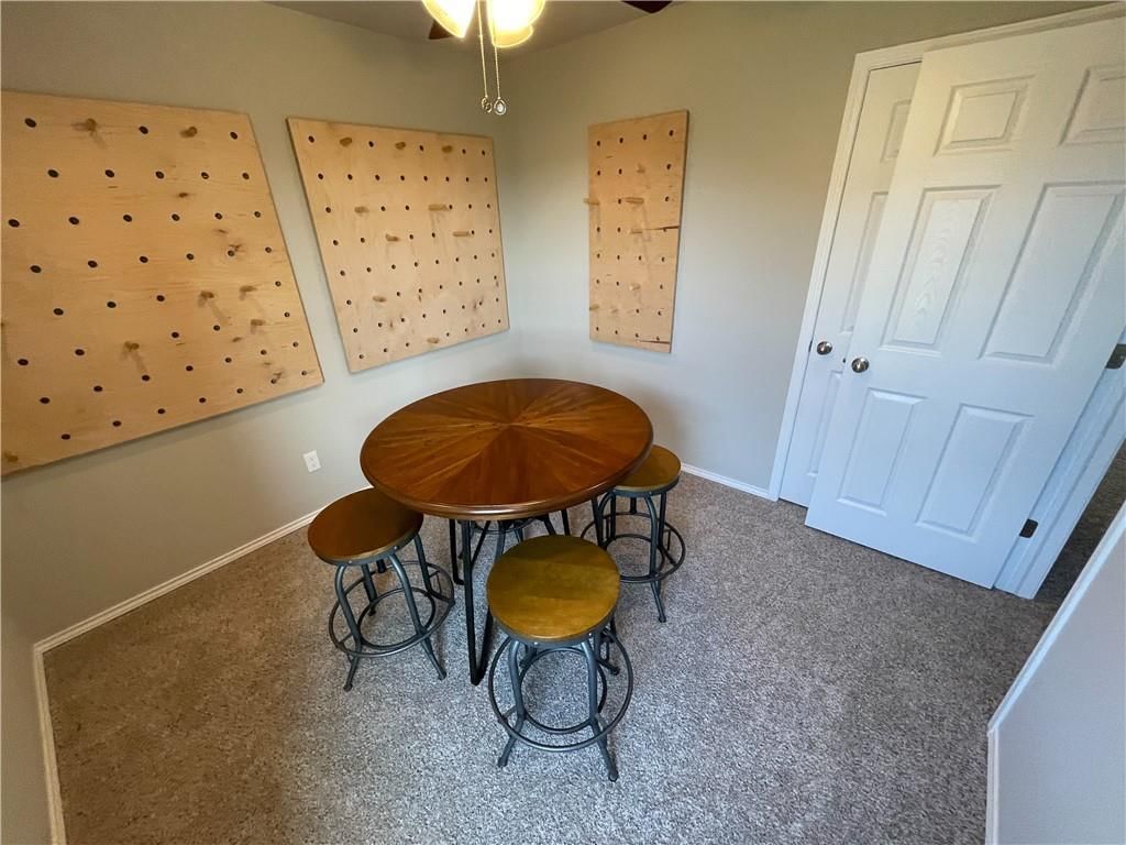 624 W Lanesfield Street — photo 26