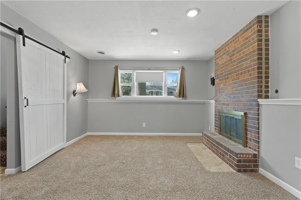 307 SW Ensley Lane — photo 21