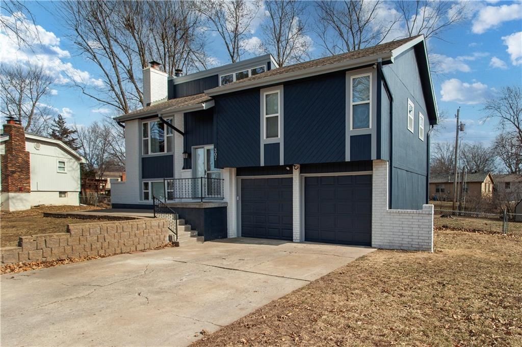 307 SW Ensley Lane — photo 26