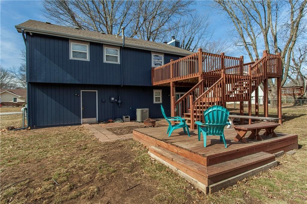 307 SW Ensley Lane — photo 30