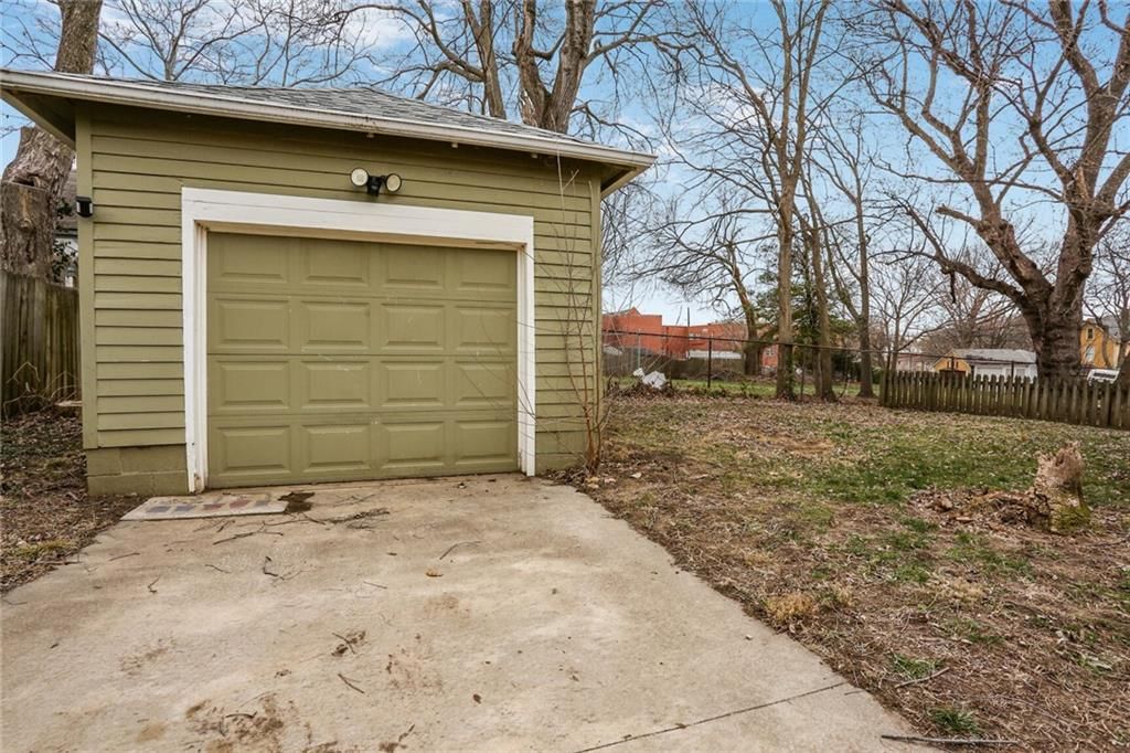 417 W Farmer Street — photo 16