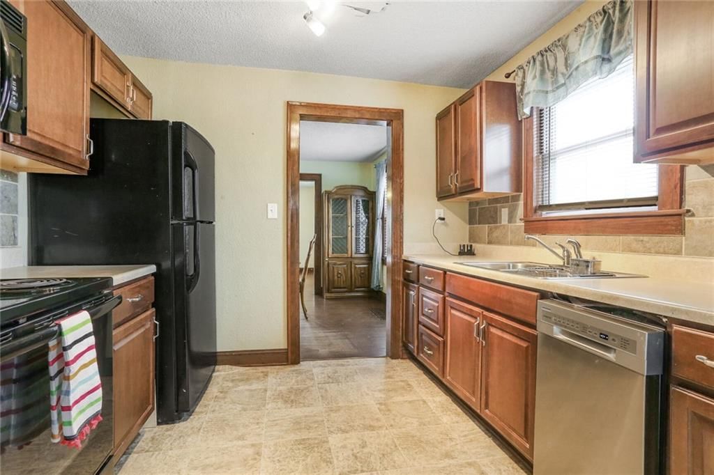 417 W Farmer Street — photo 5
