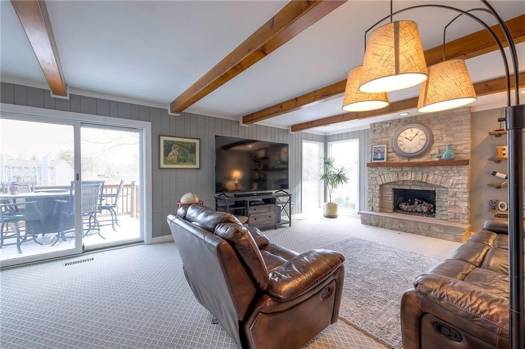 4017 NE Woodridge Drive — photo 17